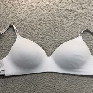 Pink Bra 38D Lightly Lined Wear Everywhere Wireless Lightly Lined Spellout